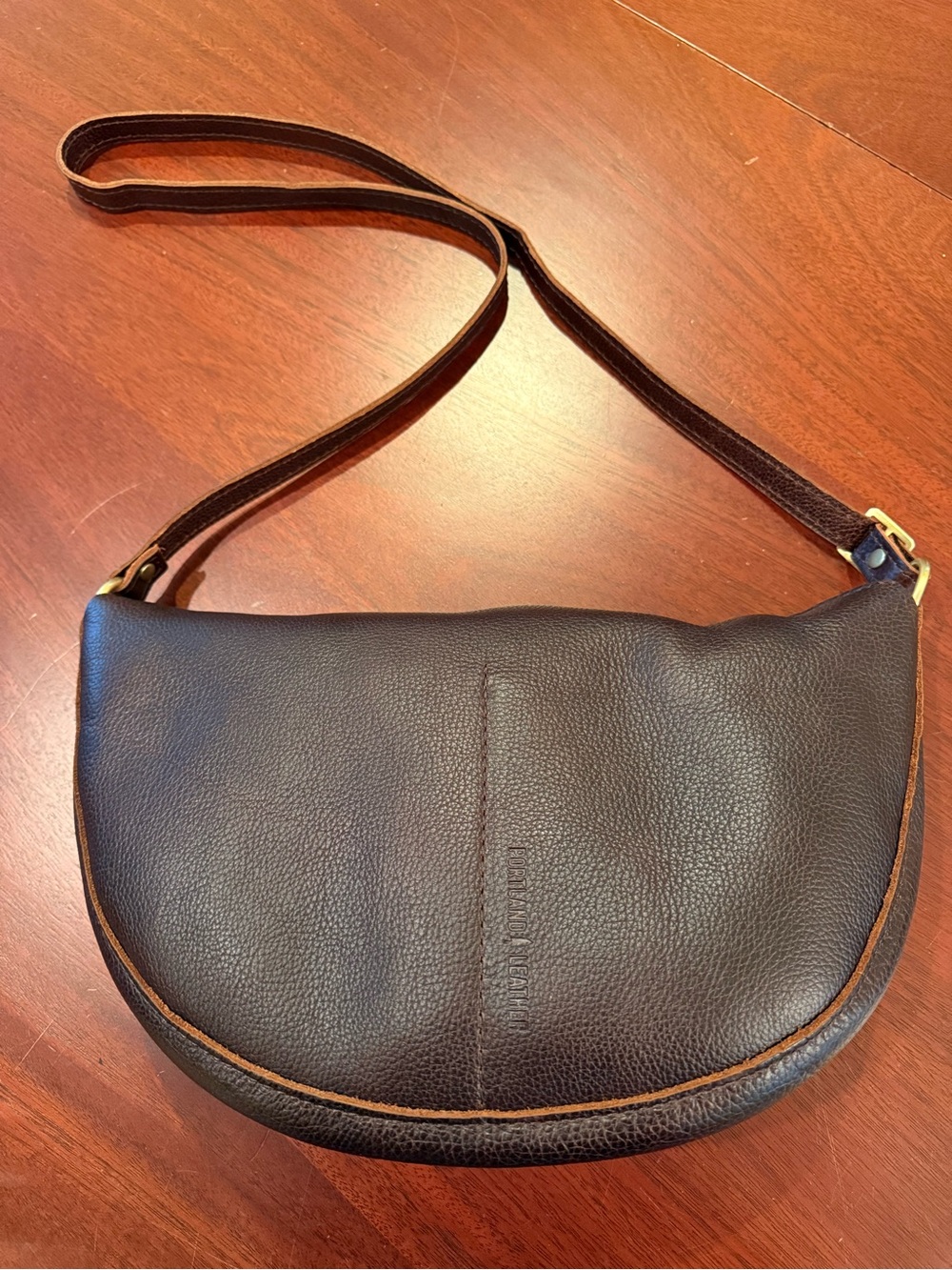 NWOT, Portland Leather Brown Crossbody Saddle Bag, koala sling, handbag. - Picture 4 of 7
